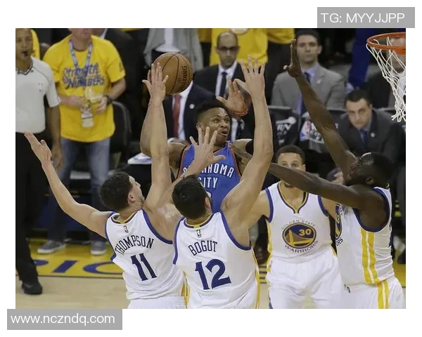 CCTV火箭与勇士精彩对决录像回放全程回顾与分析 CCTV火箭与勇士精彩对决录像回放全程回顾与分析